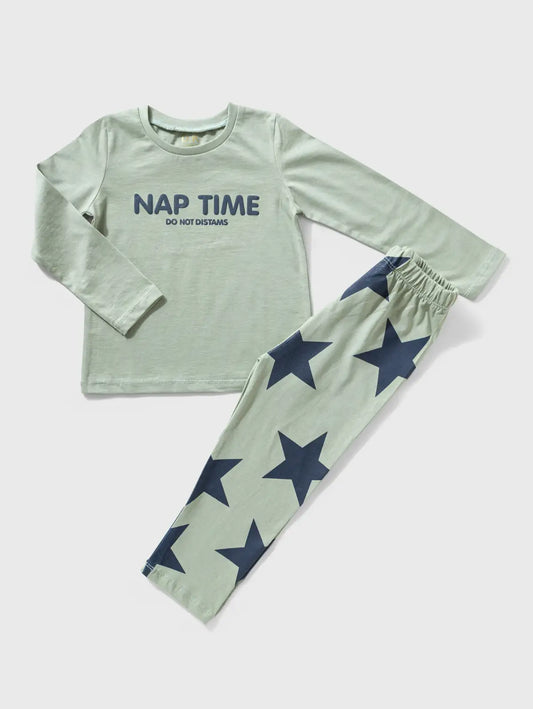 بيجامة خريفي